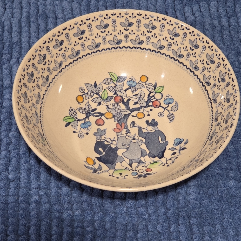Johnson Bros Sugar & Spice Blue Vegetable Bowl